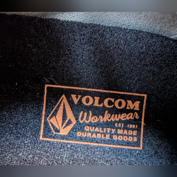 Volcom Workwear Mens Black And White Loafers